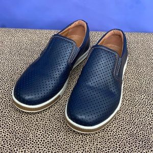 Deer Stags size 3 Jace Boys Navy dress shoes